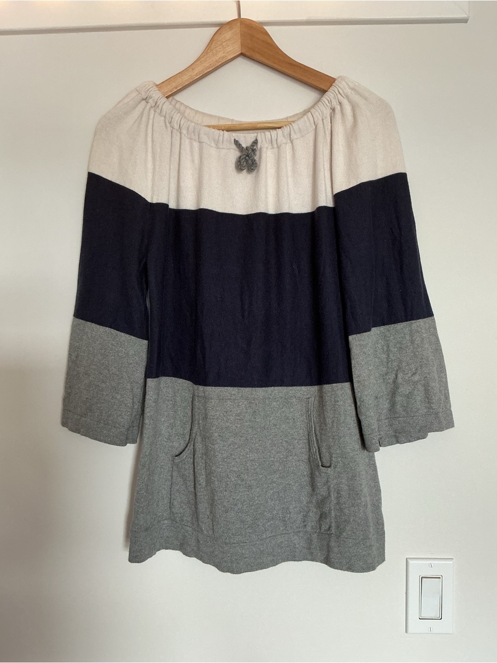 Banana Republic Cream Navy Gray Colorblock Nautical Boat Neck Tunic Sweater
